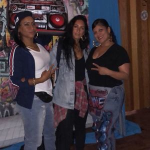 Meet your Posher, Elayne